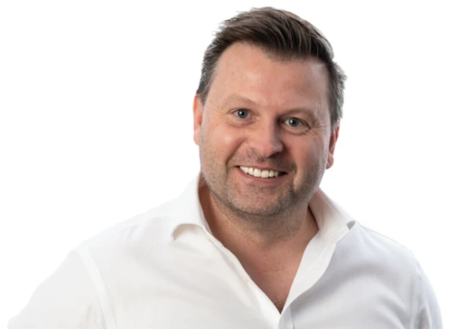 Robin Campbell-Burt, CEO at Code Red