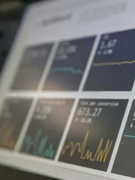 https://unsplash.com/photos/turned-on-monitoring-screen-qwtCeJ5cLYs?utm_content=creditShareLink&utm_medium=referral&utm_source=unsplash