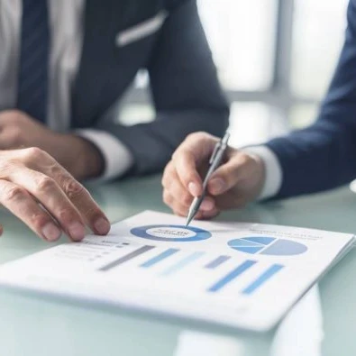 n this e-book we look at how organizations are embracing enterprise data marketplaces to drive their strategies forward and are realize business value.